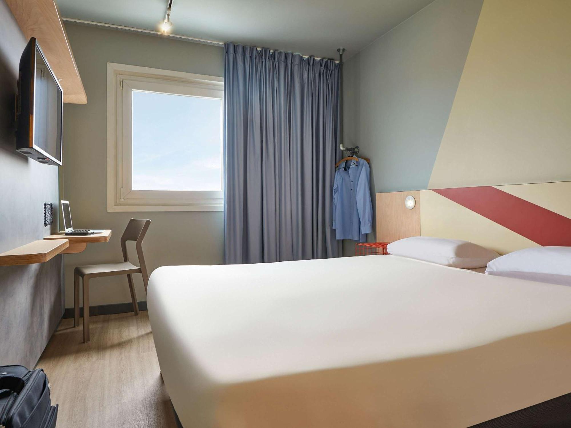 ibis budget Porte d'Aubervilliers Hotel Eksteriør billede