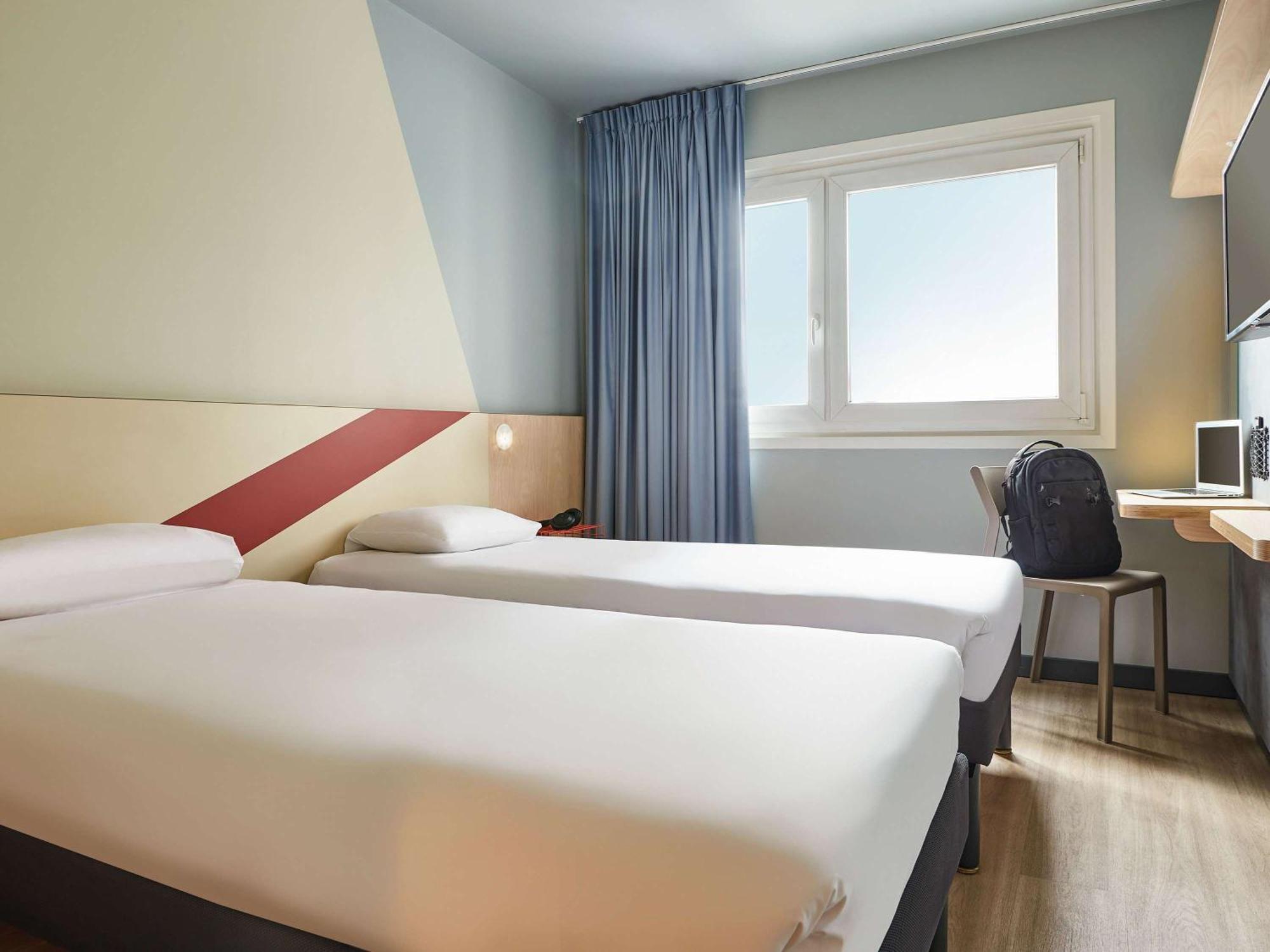 ibis budget Porte d'Aubervilliers Hotel Eksteriør billede